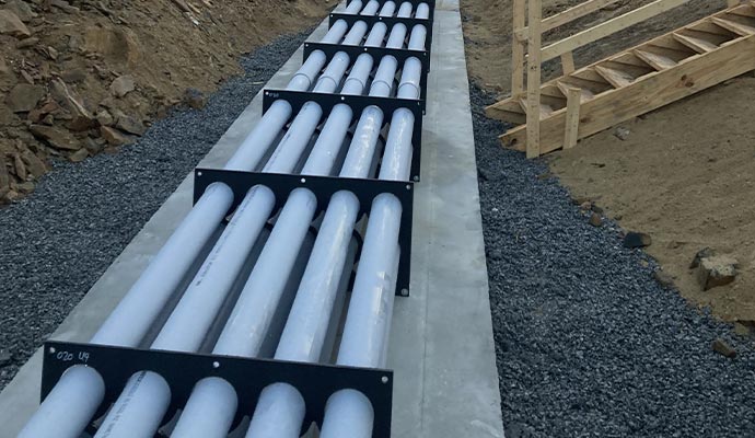 Conduit with spacers