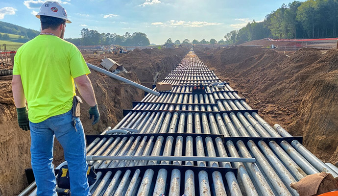 Large-scale underground conduit installation